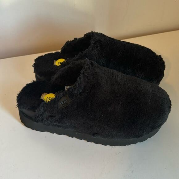 Ugg Fuzz Sugar Slide Black size 9 - Picture 5 of 12